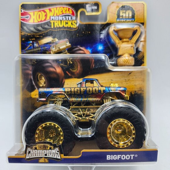 Hot Wheels Monster Trucks Bigfoot 50th Anniversary Trophy Champions - Picture 1 of 6